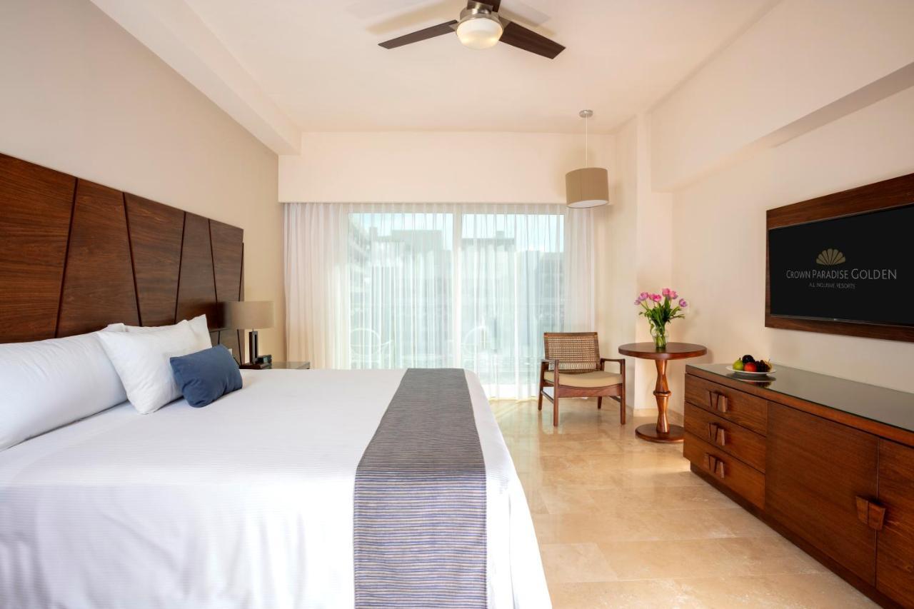 Crown Paradise Golden All Inclusive Resort - Adults Only Пуерто-Вальярта Екстер'єр фото Junior Suite